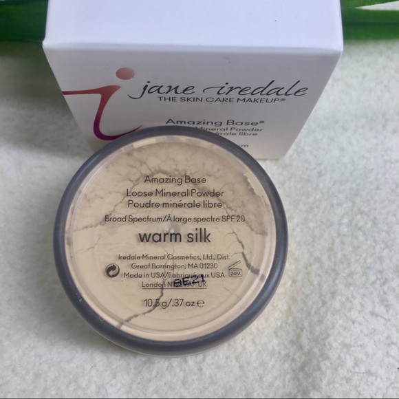jane iredale amazing base warm silk